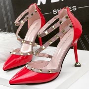 Women's Pointed Toe Rivet High Heels Pumps