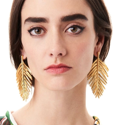 Fashion Leaf Shape Solid Color Earrings YOYOTSHOP.com