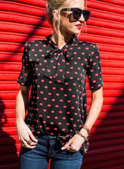 Casual Slim Short Sleeve Bow Collar Women Blouse With Lips Pattern zecalaba.com