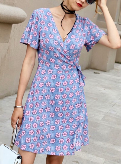 Casual Slim Floral Short Sleeve V Neck Waist Tie A-line Dress zecalaba.com