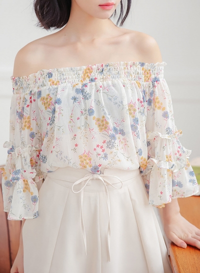 Summer Sexy Floral Printed Off The Shoulder Flare Sleeve Loose Blouse zecalaba.com